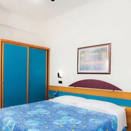King Hotel 3*